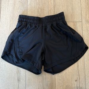 Lululemon Track That mid rise shorts